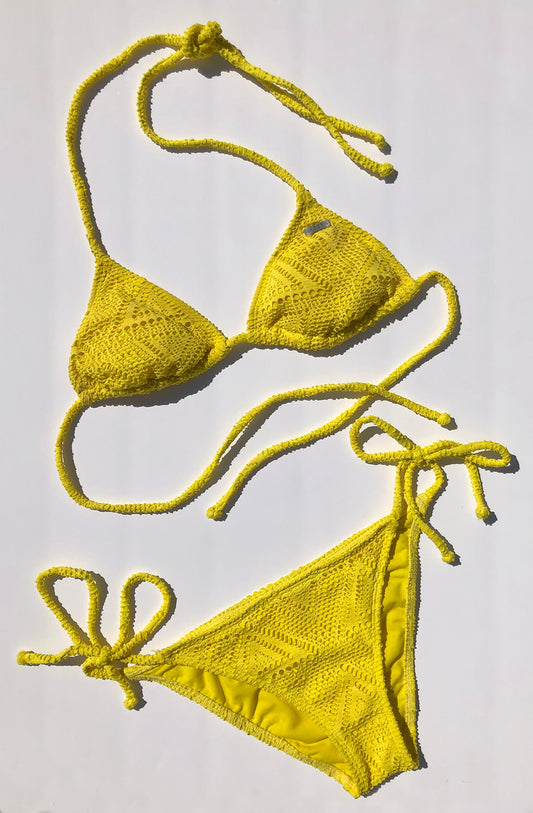 Yellow Roxy bikini size medium